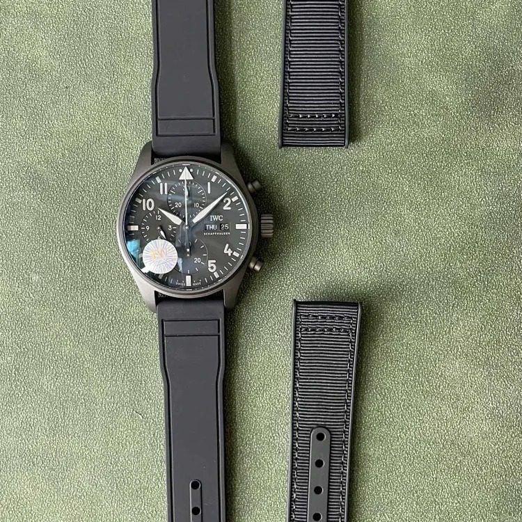 Apple Watch (1979) (extra charge for watch strap, please contact customer service) streetwear outfit product