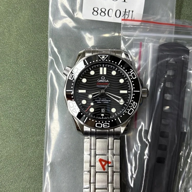 Apple Watch (760) (extra charge for watch strap, please contact customer service) streetwear outfit product