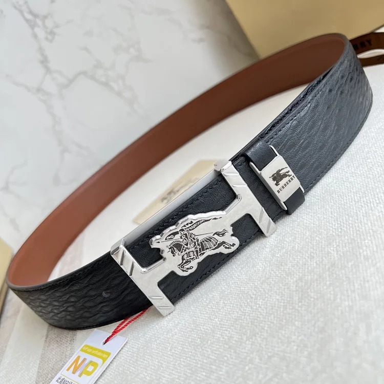 Burberry streetwear outfit product