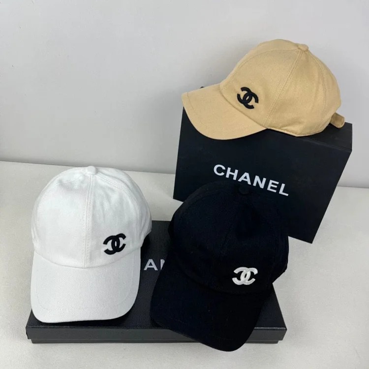 Chanel peaked hat can be worn by men and women, Xiaoxiangjia light luxury double C hat CHANEL hat streetwear outfit product