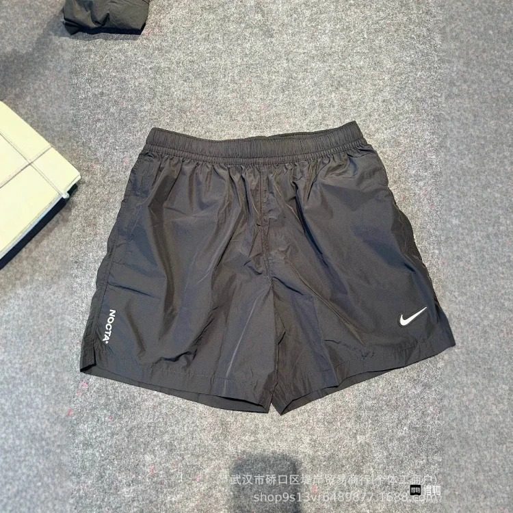 Comfortable, soft and breathable casual shorts with zipper pockets streetwear outfit product