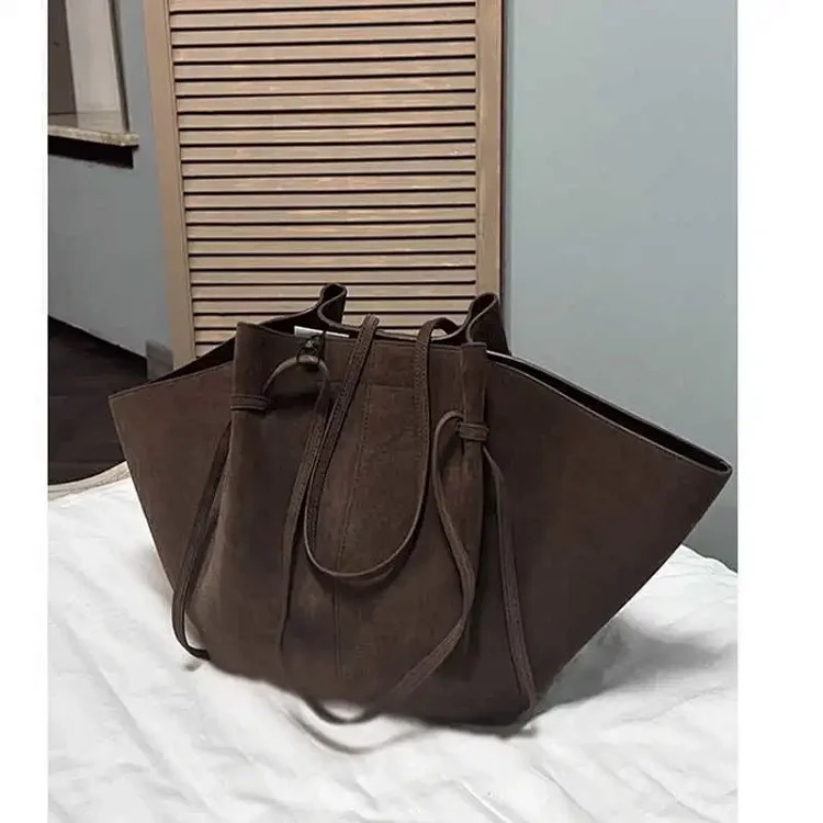Cross-border handbag women's cross-body autumn and winter frosted leather wings large capacity shoulder bag advanced storage armpit France streetwear outfit product