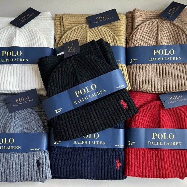Fashion scarf two piece knitted hat streetwear outfit product