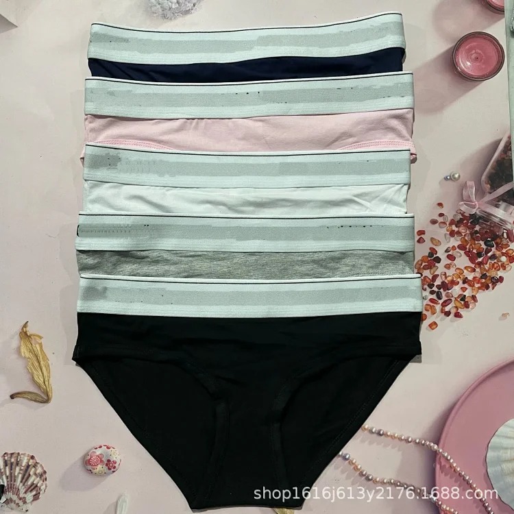 Guess the fast selling 3 letter C headlines wide-brimmed underwear briefs nibbling on the mid-waist You Tongchao brand pure cotton women's gift box streetwear outfit product
