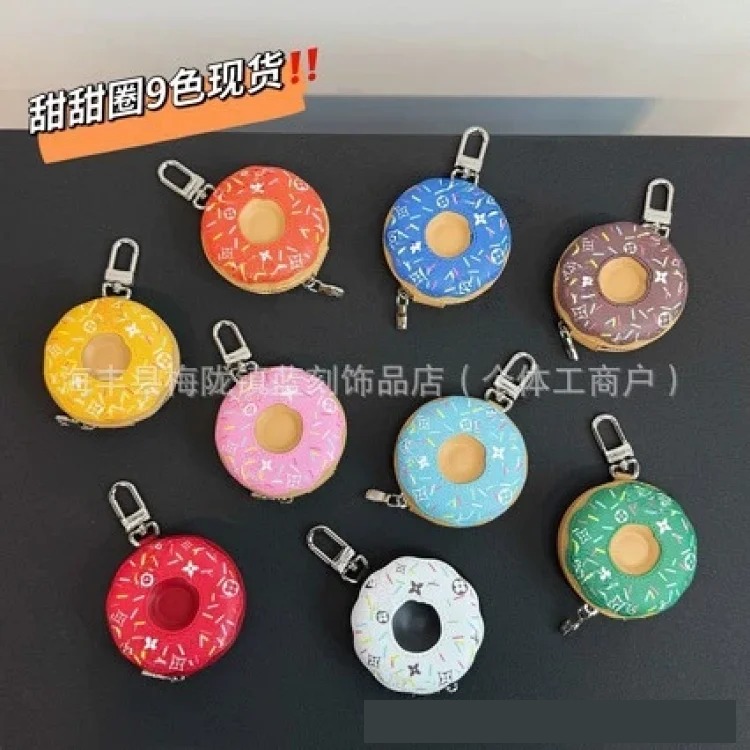 Louis Vuitton New donut bag pendant light luxury niche genuine leather pendant snack simulation splicing old flower bag pendant streetwear outfit product