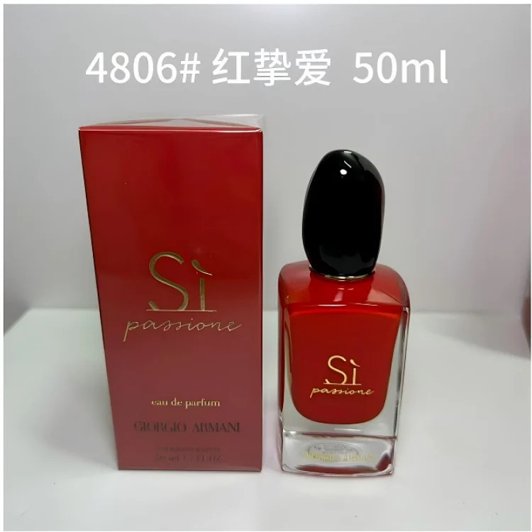 Tom Ford aroma fragrance spray streetwear outfit product