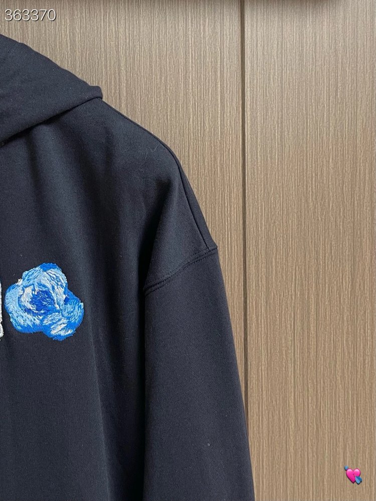 fendi2026 New Men's Fashion Casual Embroidery Hoodie | Outfitreps Spreadsheet
