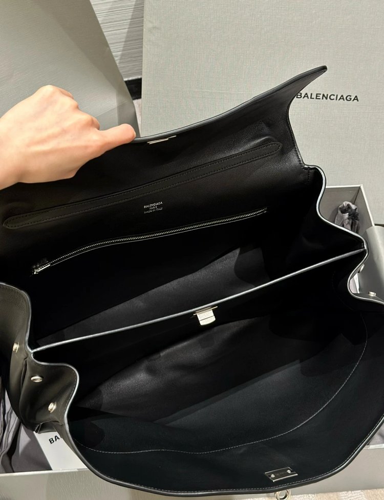 Balenciaga women's bag Rodeo calf leather handbag Kelly bag Postman bag Single shoulder armpit b | Outfitreps Spreadsheet