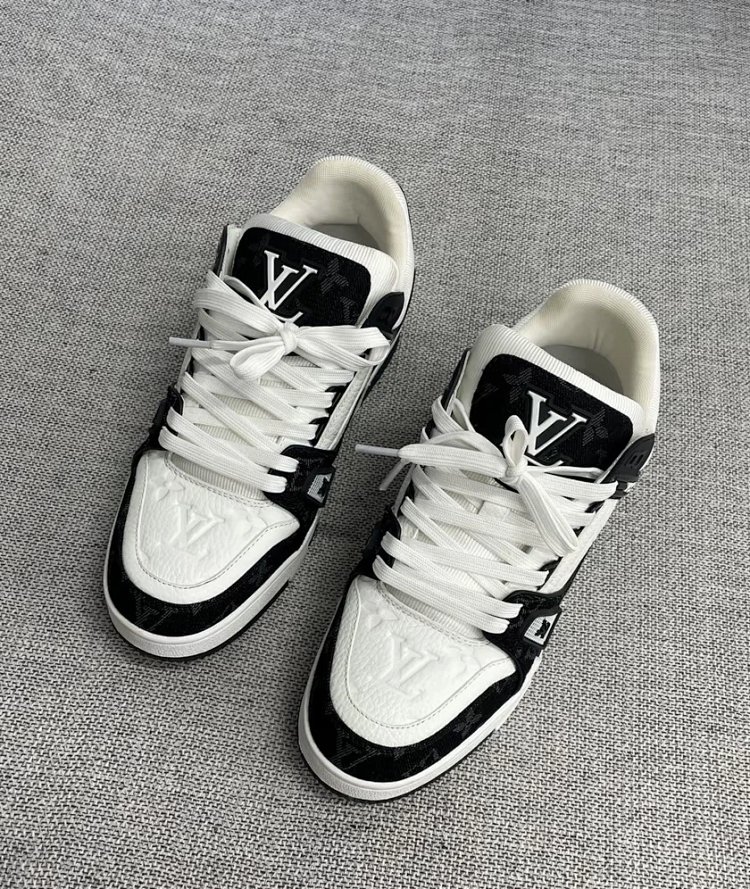 Louis Vuitton Light luxury men's shoes, board shoes, trendy shoes, thick soled shoes, donkey low | Outfitreps Spreadsheet