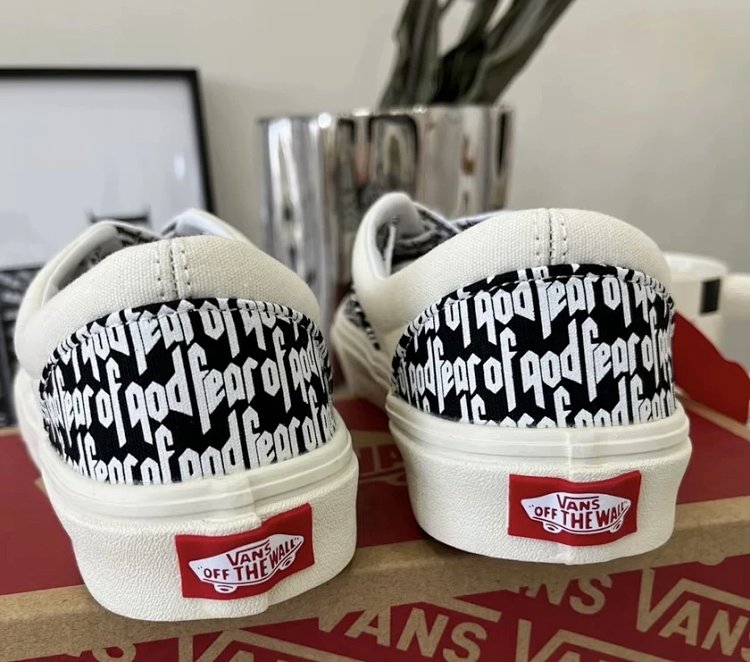 Wansi board shoes, one foot low cut shoesFear of God x Vans Era 95 dx white black fog | Outfitreps Spreadsheet
