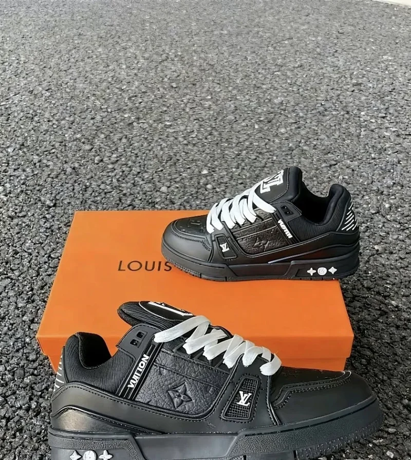 Louis Vuitton  Men's shoes, board shoes, trendy shoes, thick soled shoes, low cut casual shoes for daily life