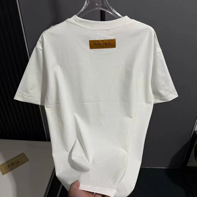 Louis Vuitton short sleeved T-shirt unisex knit top with half sleeves | Outfitreps Spreadsheet