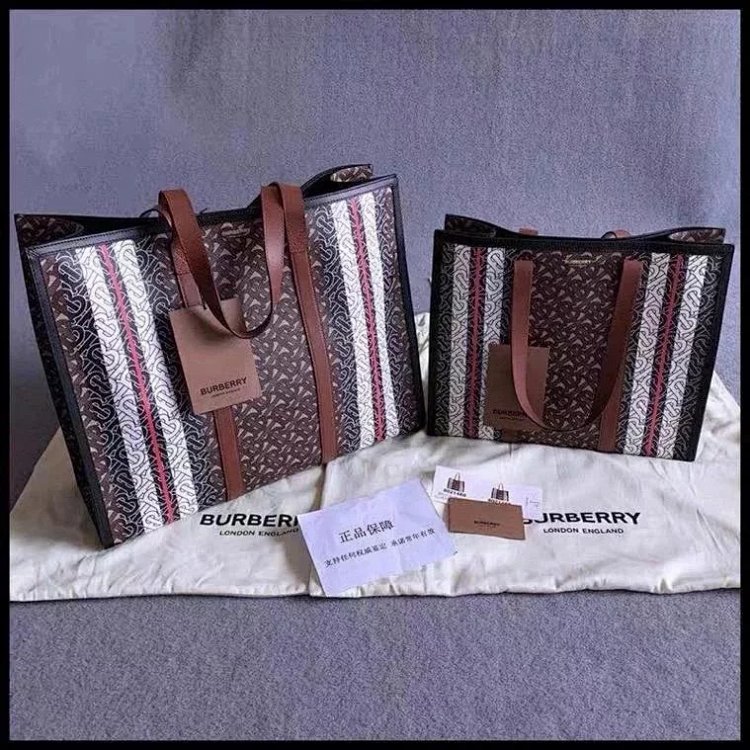 Burberry Original Tote Bag Shopping Bag Original Single Handbag Handbag Single Shoulder Crossbod | Outfitreps Spreadsheet