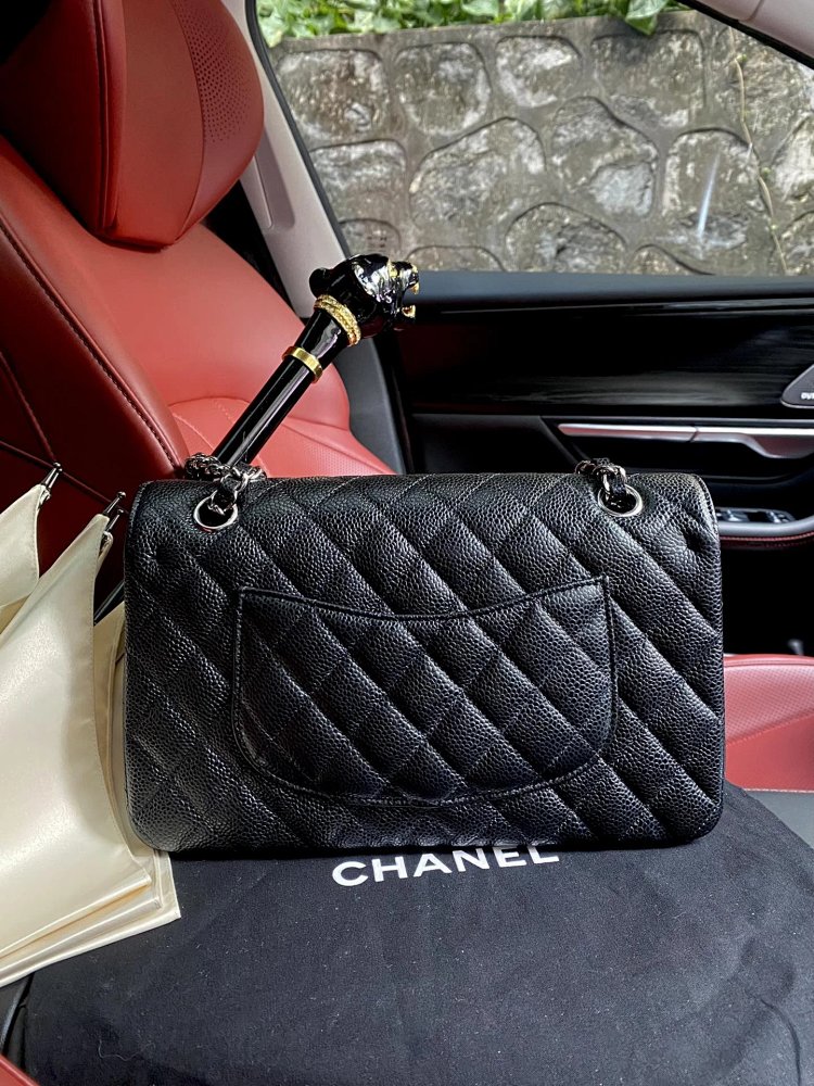 Chanel genuine leather women's bag with diamond grid chain shoulder crossbody bag | Outfitreps Spreadsheet