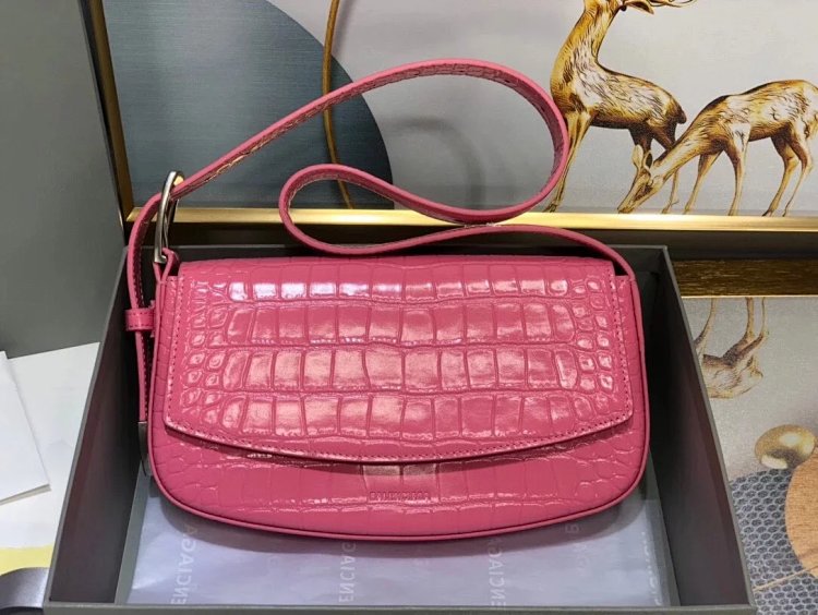 Balenciaga Crocodile Pattern Head Layer Calfskin Single Shoulder Handheld Underarm Bag Women's B | Outfitreps Spreadsheet
