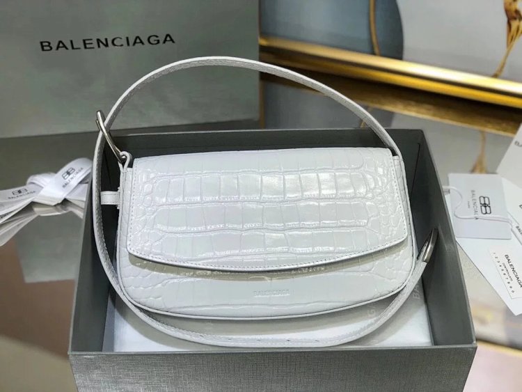 Balenciaga Crocodile Pattern Head Layer Calfskin Single Shoulder Handheld Underarm Bag Women's B | Outfitreps Spreadsheet
