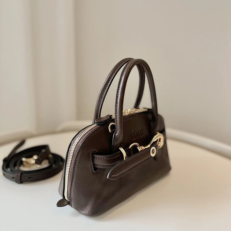 Miumiu handbag shoulder bag crossbody bag women's bag shell bag | Outfitreps Spreadsheet