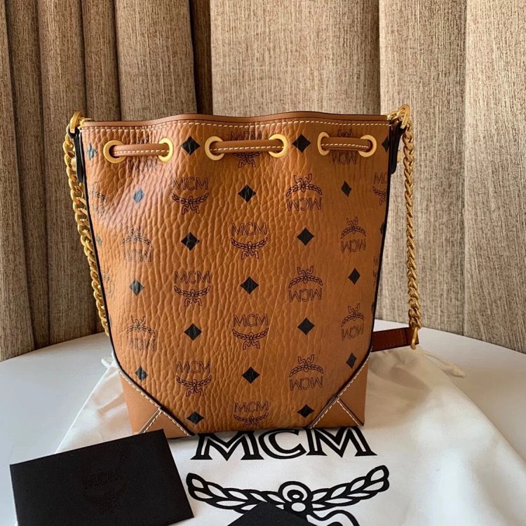 MCM Mini Drawstring Bucket Bag Imported Original Single Handbag Shoulder Bag Crossbody Bag | Outfitreps Spreadsheet