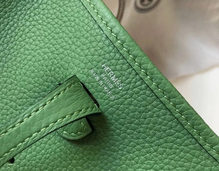 Hermes mini calf leather hollow shoulder crossbody buckle women's bag | Outfitreps Spreadsheet