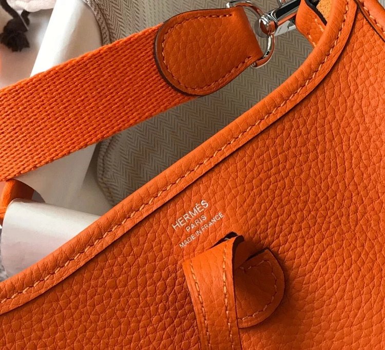 Hermes mini calf leather hollow shoulder crossbody buckle women's bag | Outfitreps Spreadsheet