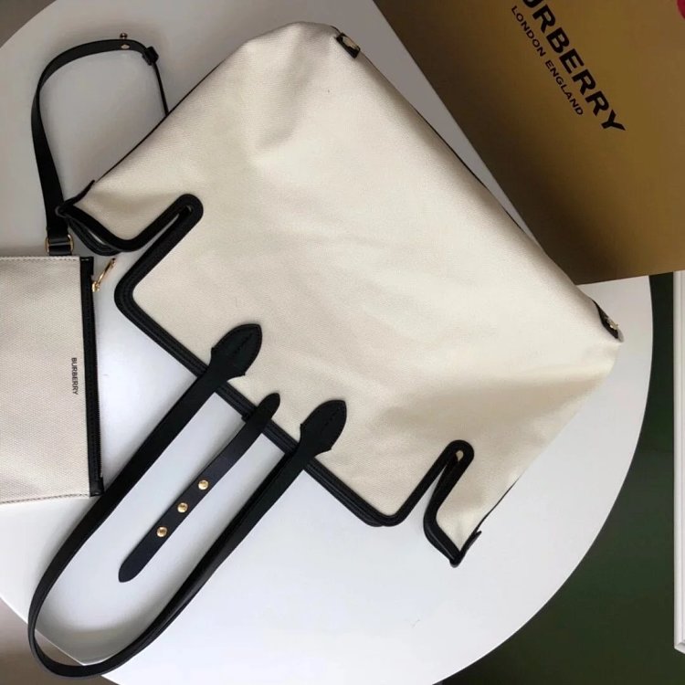 Burberry Belt ladies' large capacity tote bag shoulder bag | Outfitreps Spreadsheet