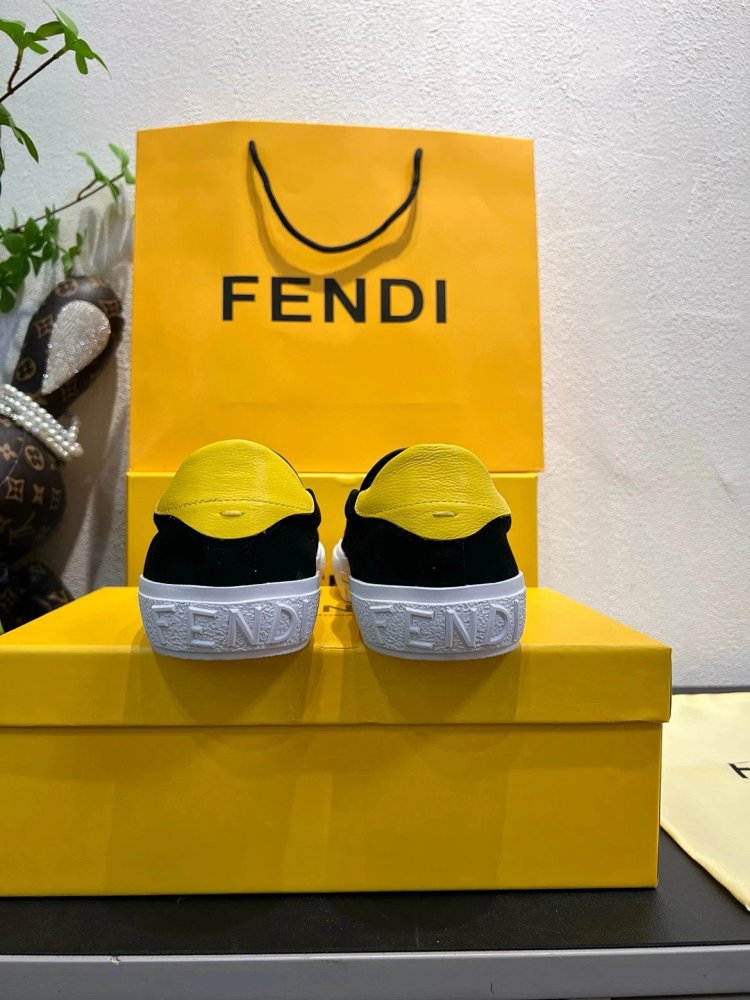 Fendi Monster stomps on board shoes with one foot | Outfitreps Spreadsheet