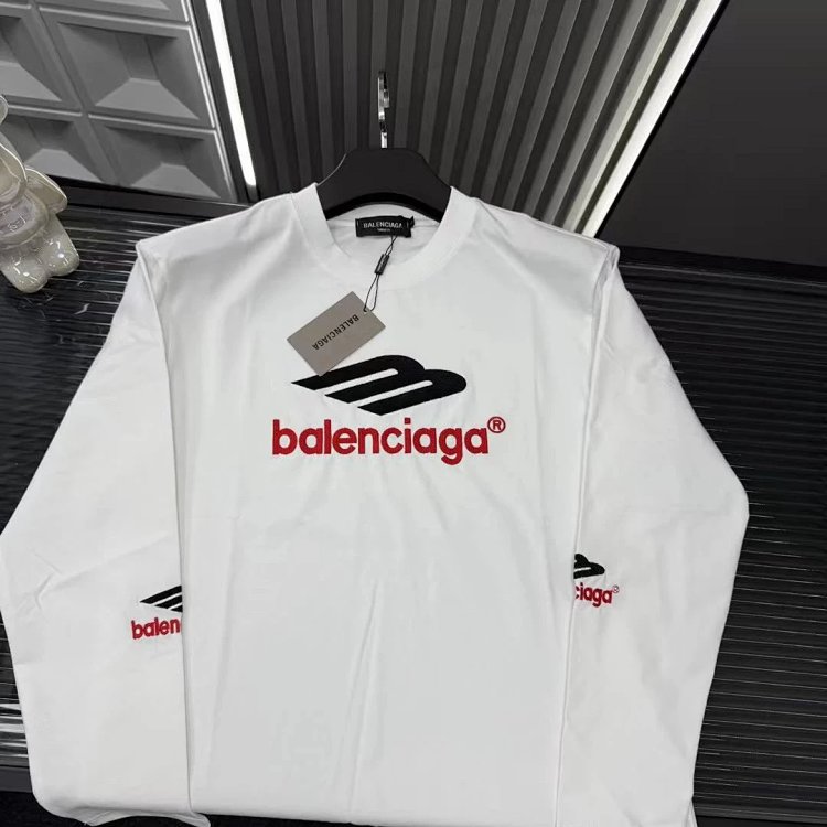 Balenciaga Embroidered Printed T-shirt | Outfitreps Spreadsheet