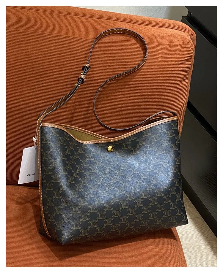 Celine Large Capacity Old Flower Mother Pack | Outfitreps Spreadsheet