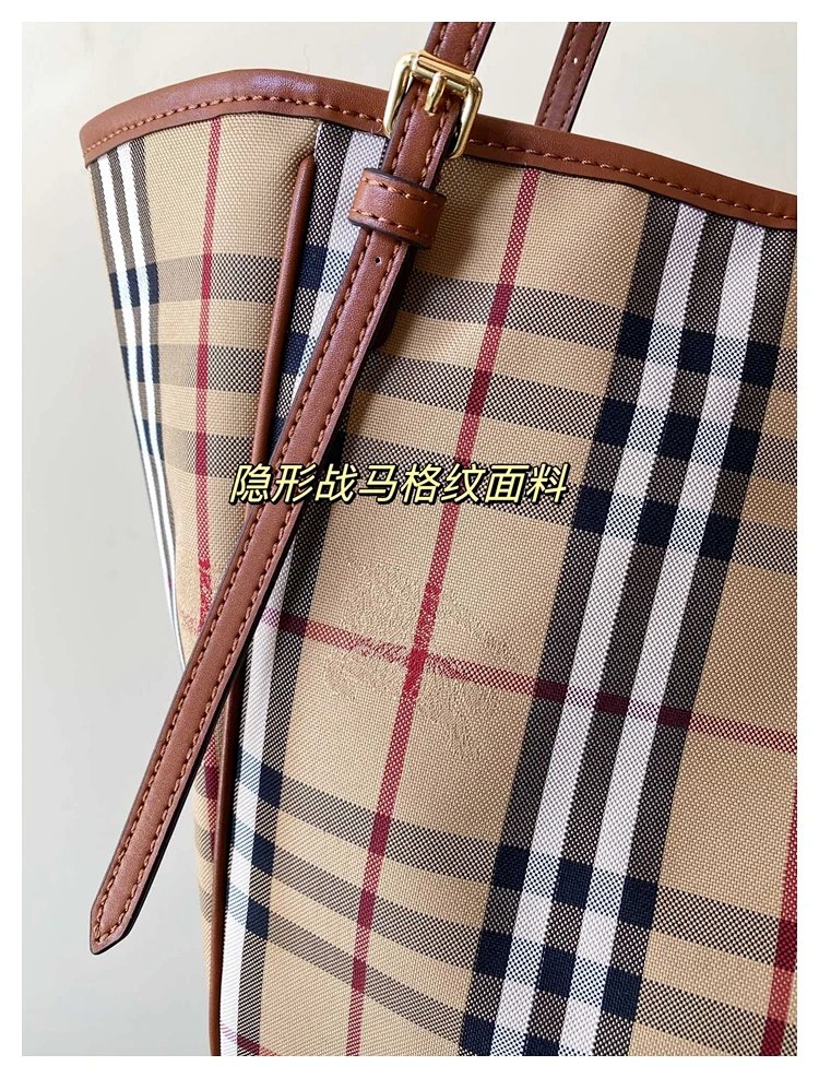Burberry plaid pattern tote bag | Outfitreps Spreadsheet