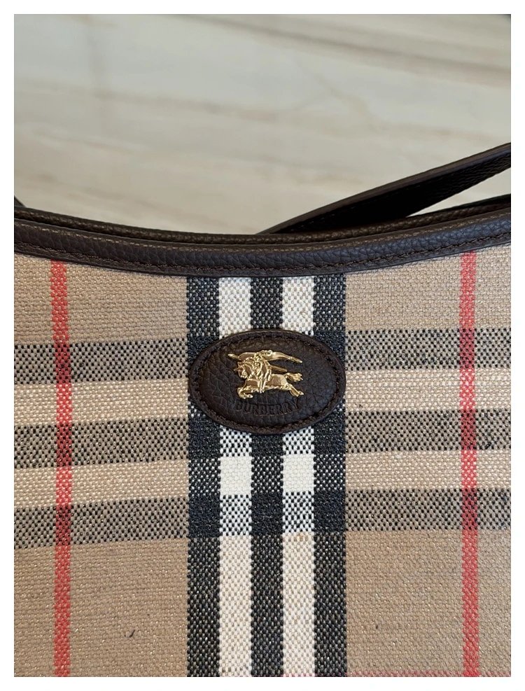 Burberry Classic British plaid crossbody bag | Outfitreps Spreadsheet