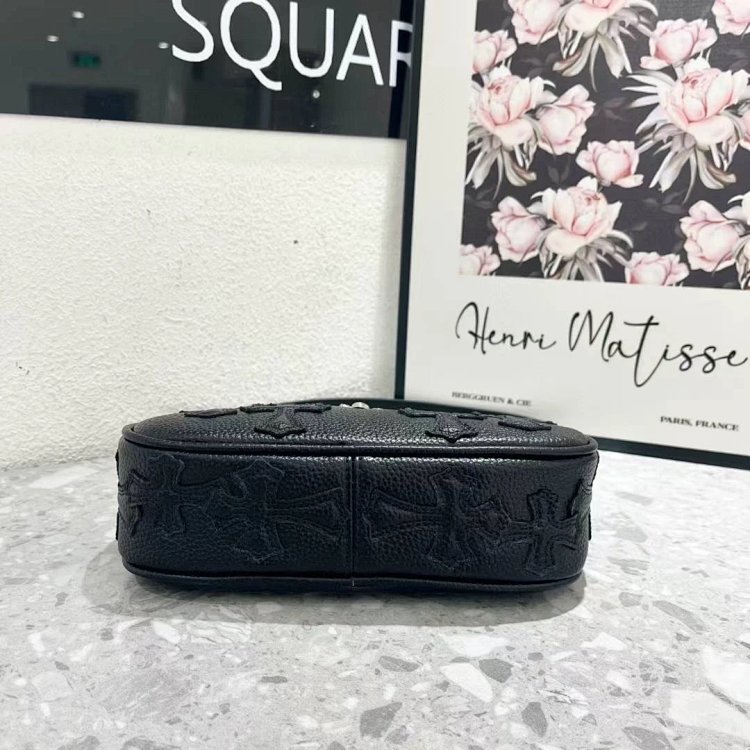 Chrome Hearts Retro high-end lychee patterned shoulder bag | Outfitreps Spreadsheet