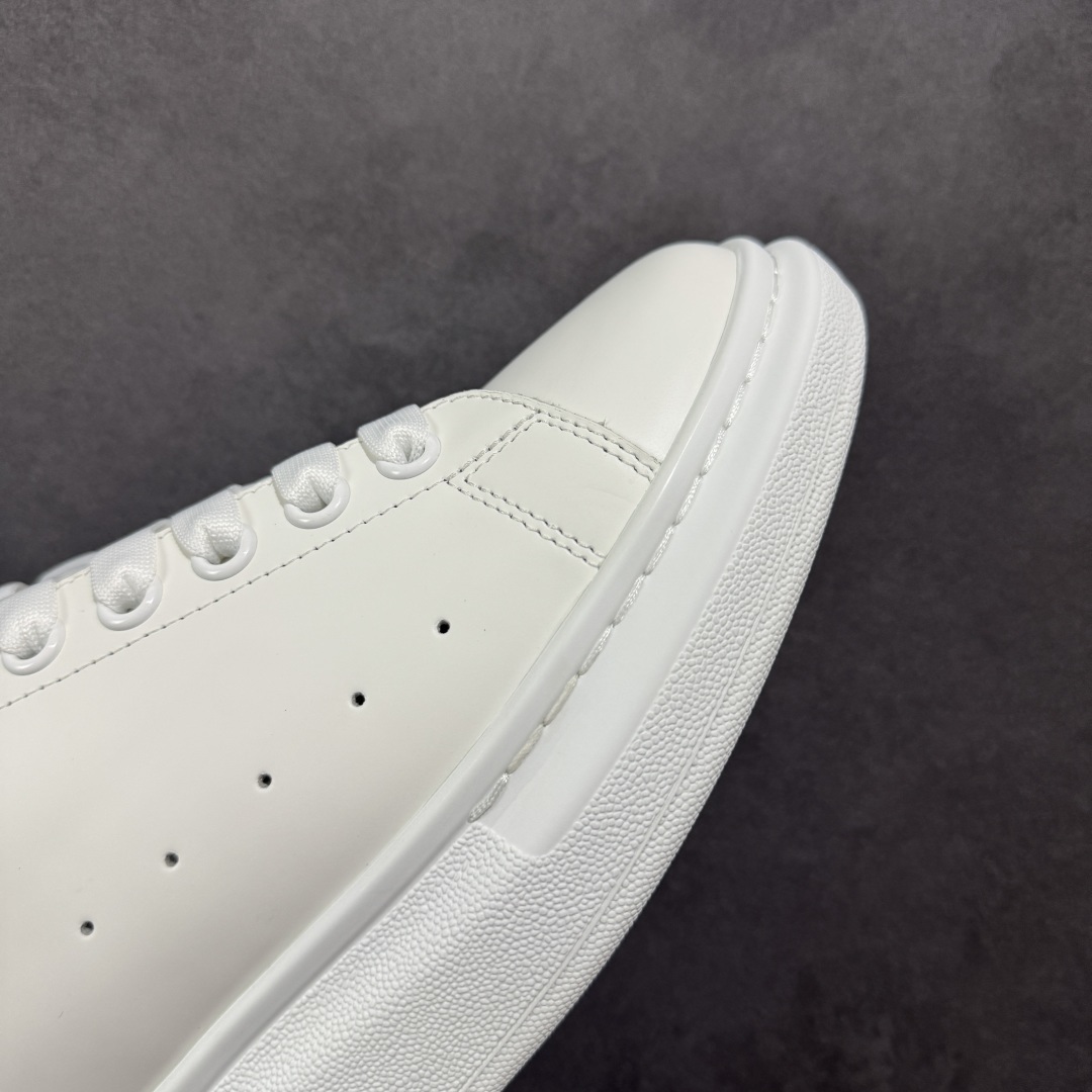 Alexander McQueen Sneaker SH528138 | Outfitreps Spreadsheet