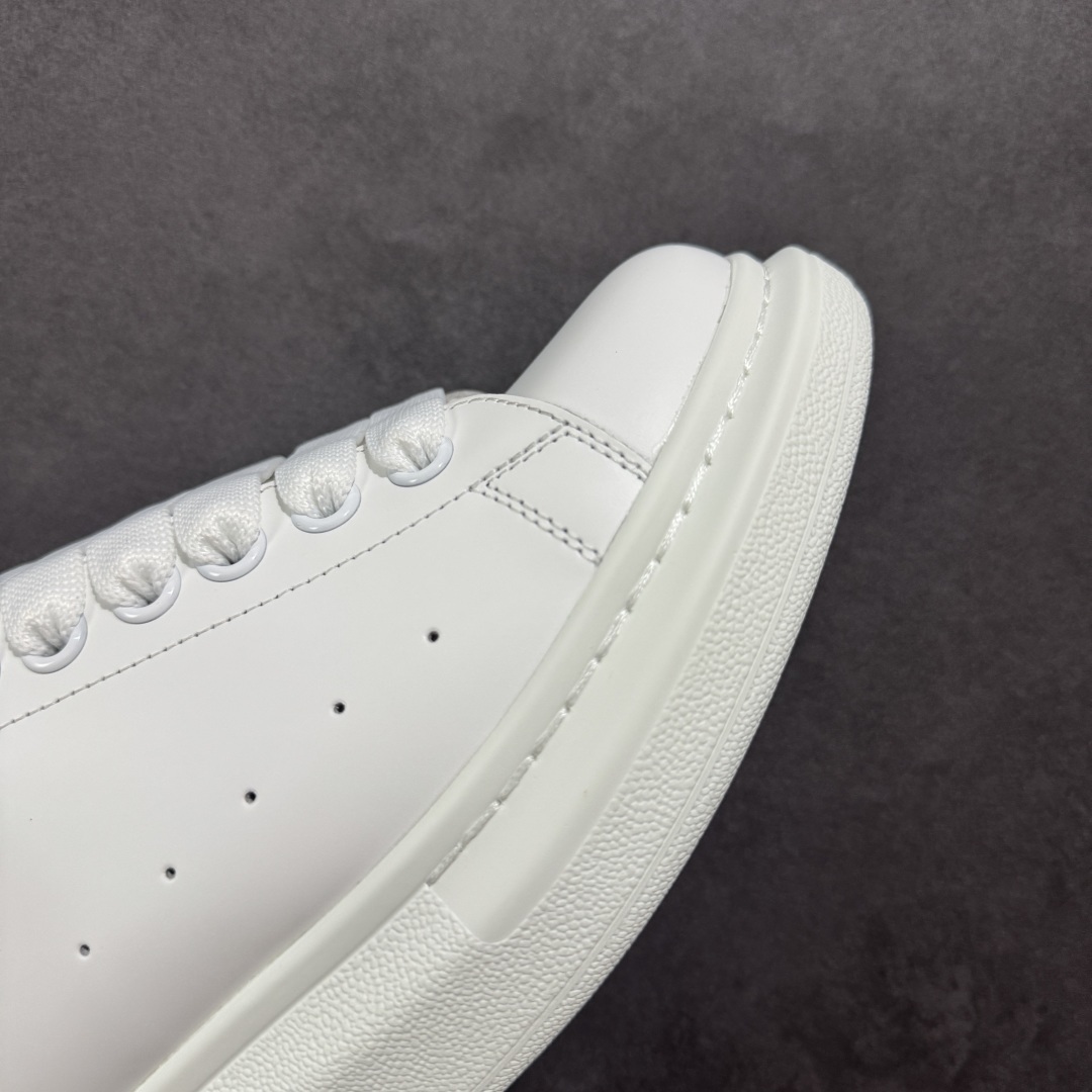 Alexander McQueen Sneaker SH528141 | Outfitreps Spreadsheet