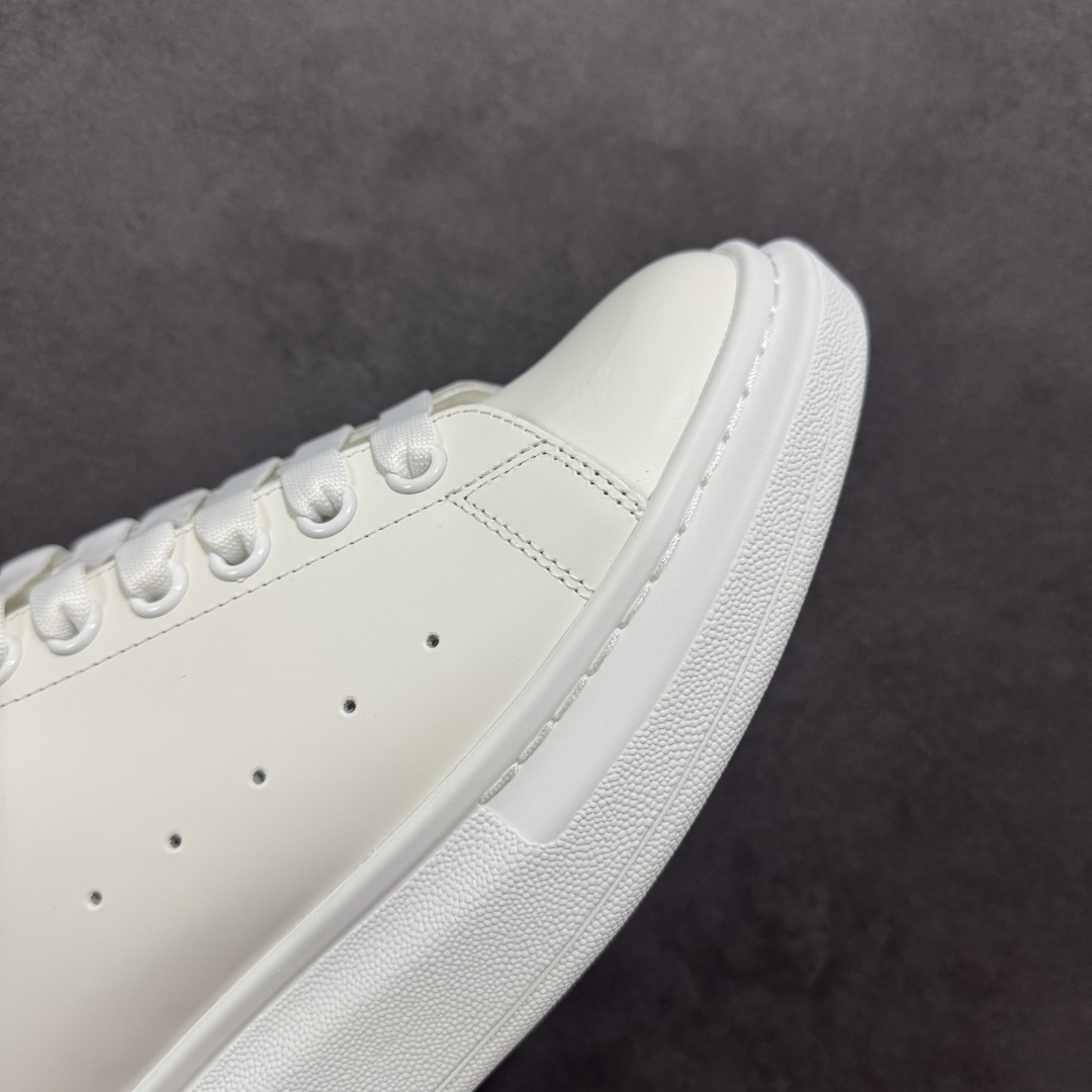 Alexander McQueen Sneaker SH528143 | Outfitreps Spreadsheet