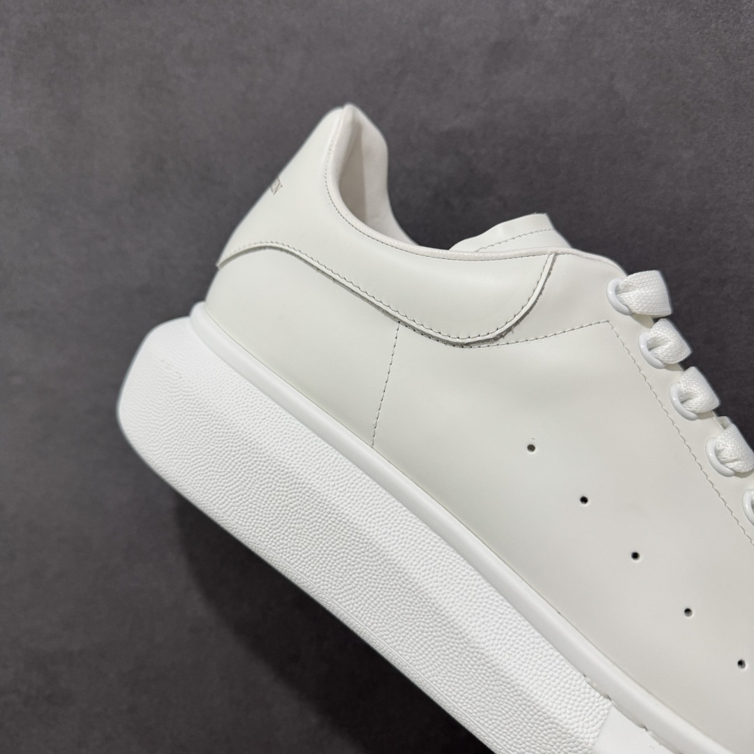 Alexander McQueen Sneaker SH528148 | Outfitreps Spreadsheet