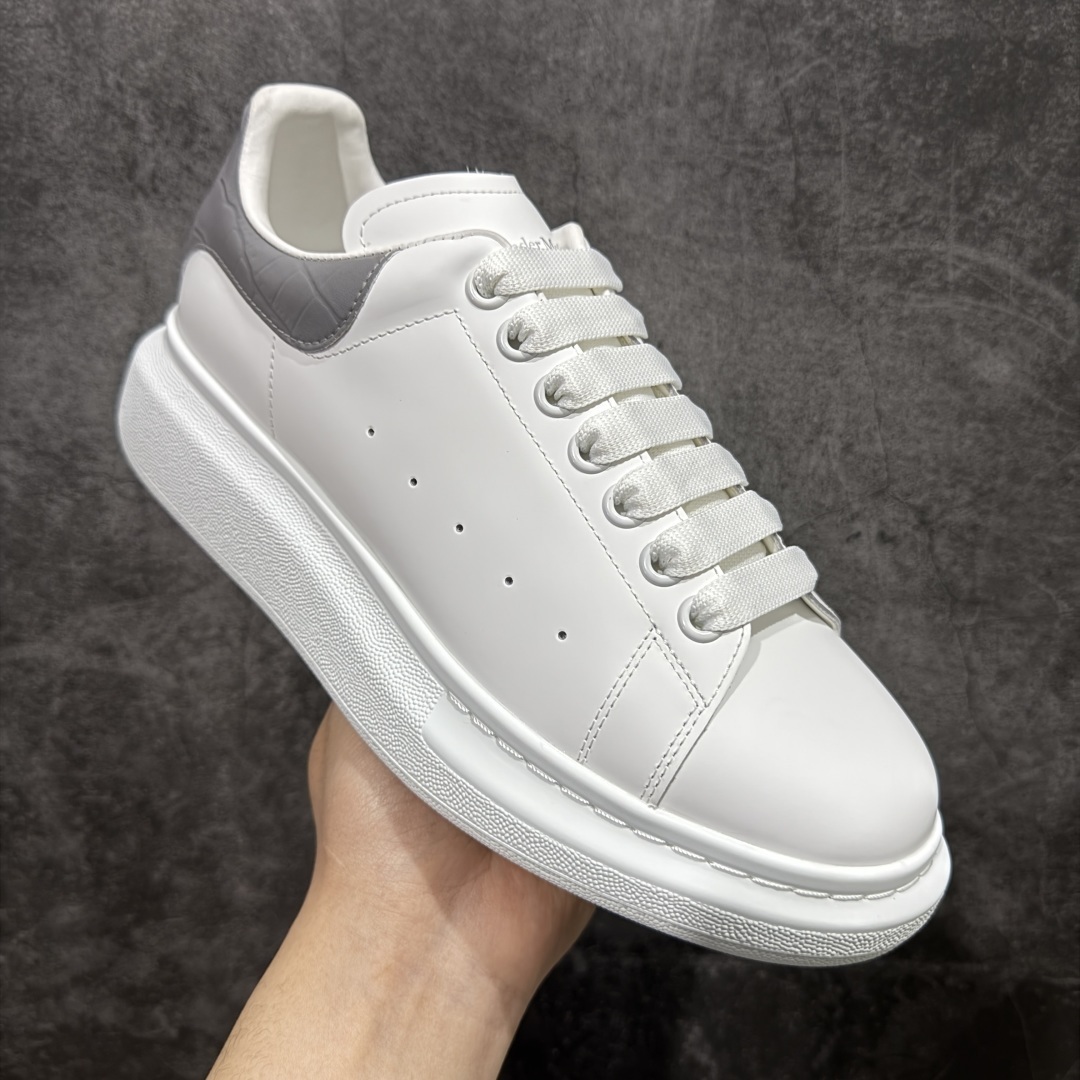 Alexander McQueen Sneaker SH528151 | Outfitreps Spreadsheet