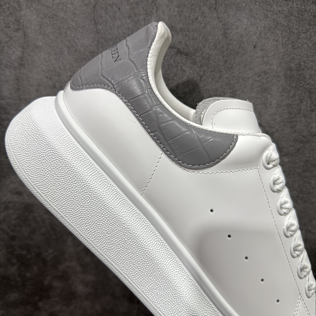 Alexander McQueen Sneaker SH528151 | Outfitreps Spreadsheet