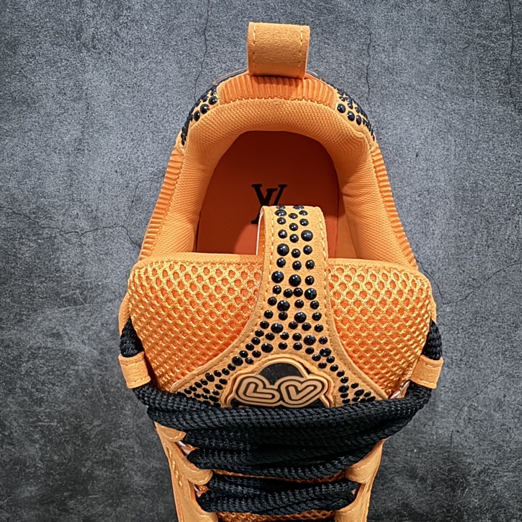 Louis Vuitton casual shoes SH528111 | Outfitreps Spreadsheet