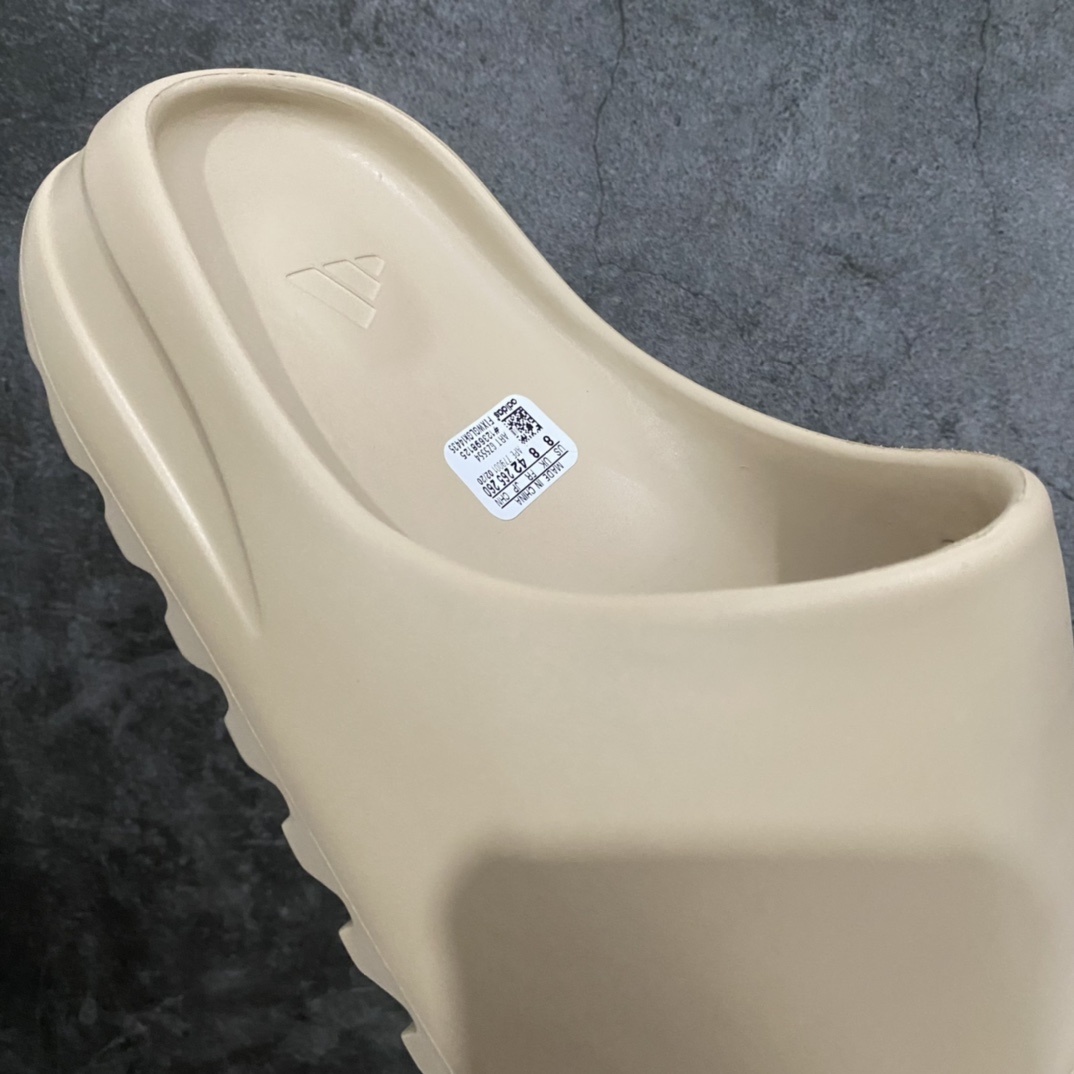Adidas slippers T538012 | Outfitreps Spreadsheet