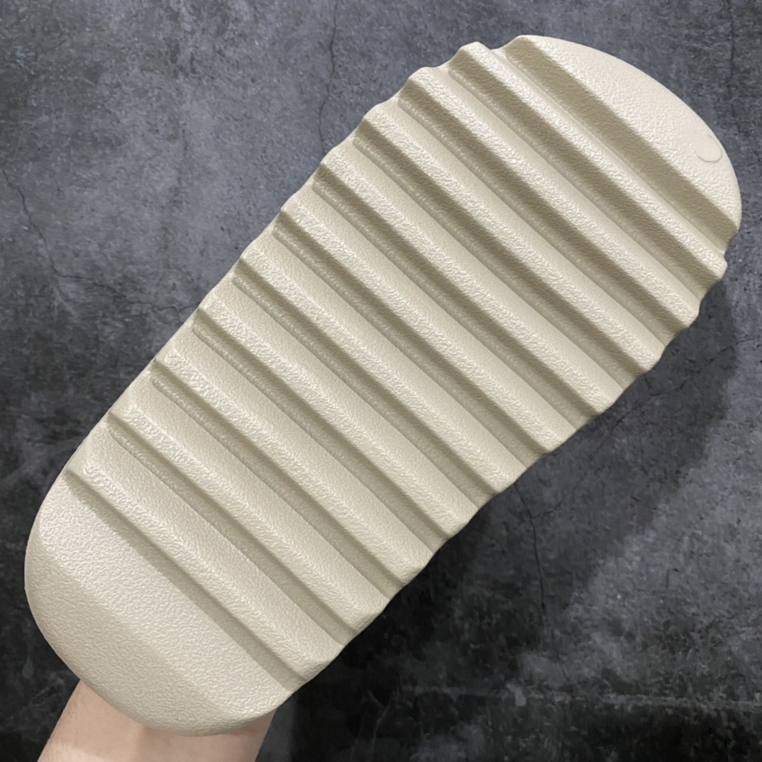 Adidas slippers T538014 | Outfitreps Spreadsheet
