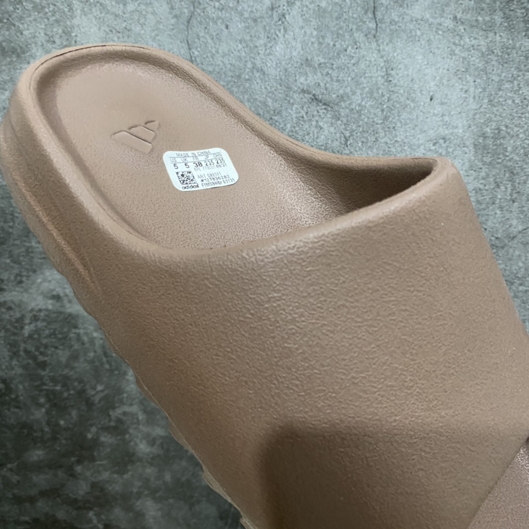 Adidas slippers T538018 | Outfitreps Spreadsheet