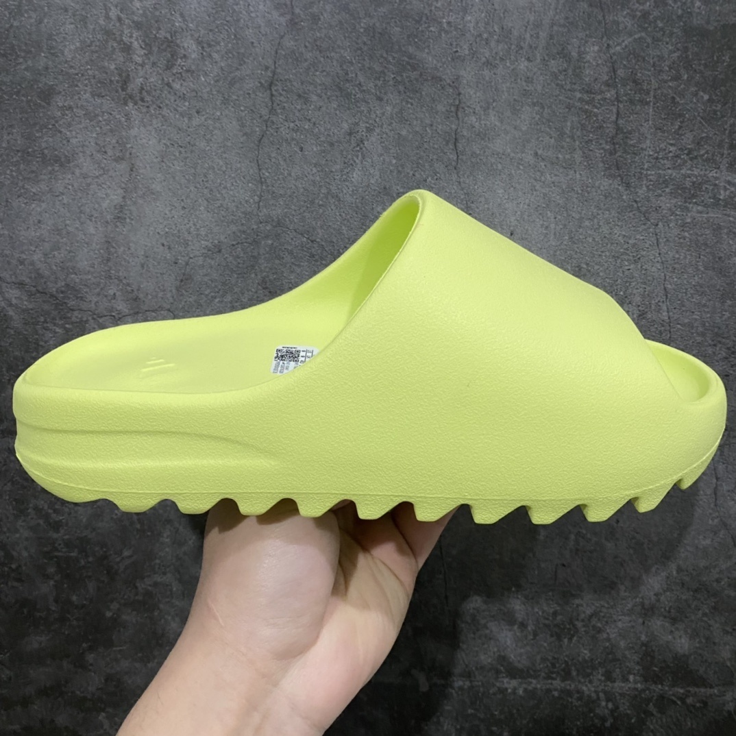 Adidas slippers T538019 | Outfitreps Spreadsheet
