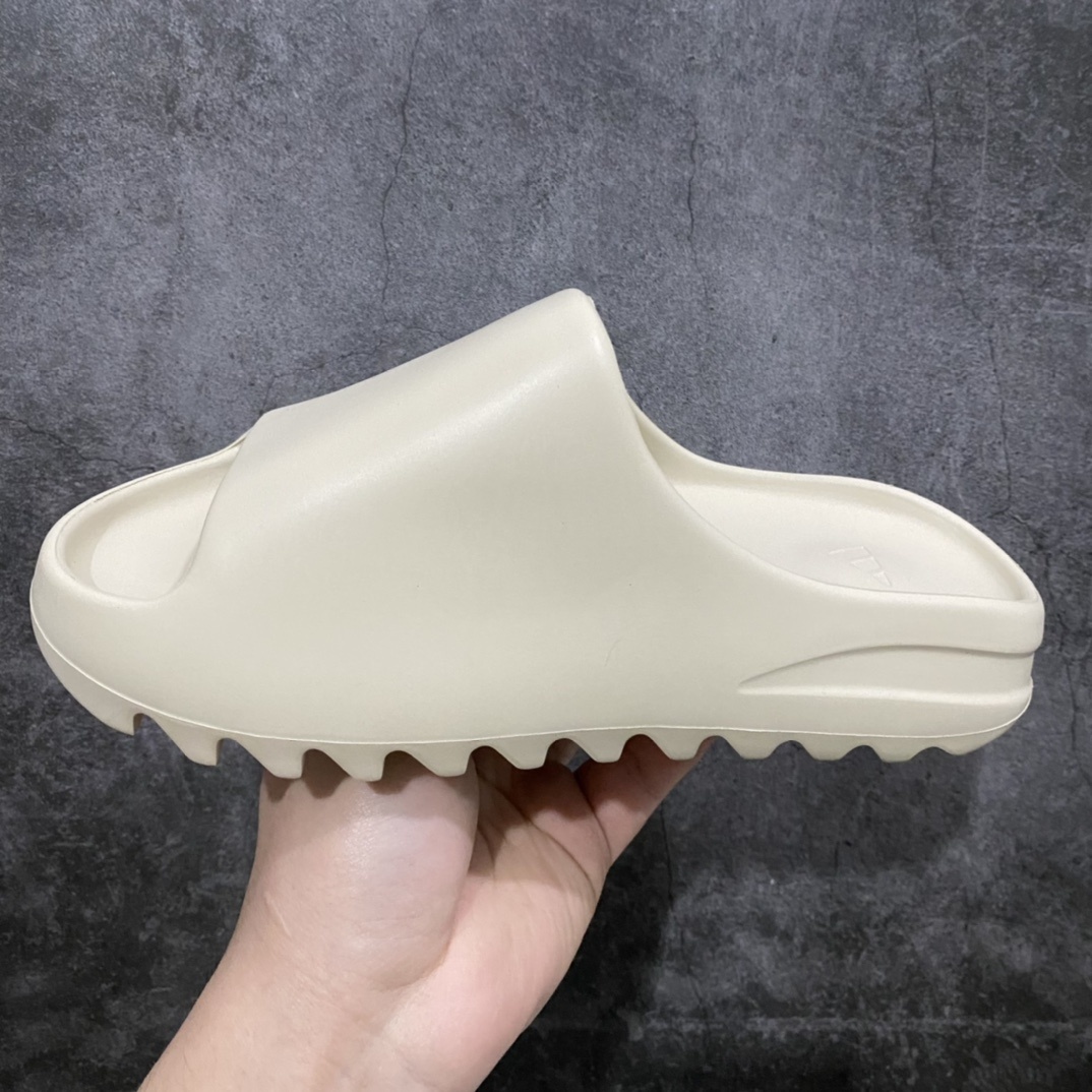 Adidas slippers T538020 | Outfitreps Spreadsheet