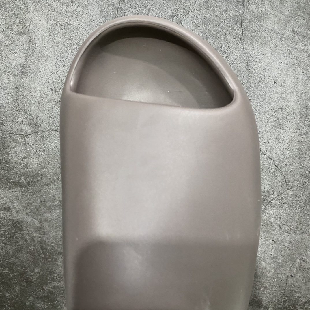 Adidas slippers T538021 | Outfitreps Spreadsheet