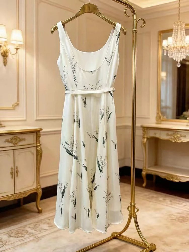 skirrt Summer new product French retro lily of the valley print suspender skirt | Outfitreps Spreadsheet