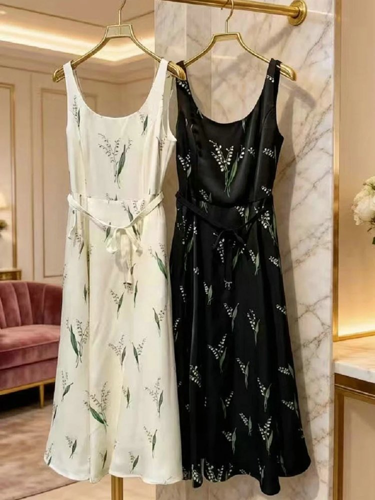 skirrt Summer new product French retro lily of the valley print suspender skirt | Outfitreps Spreadsheet