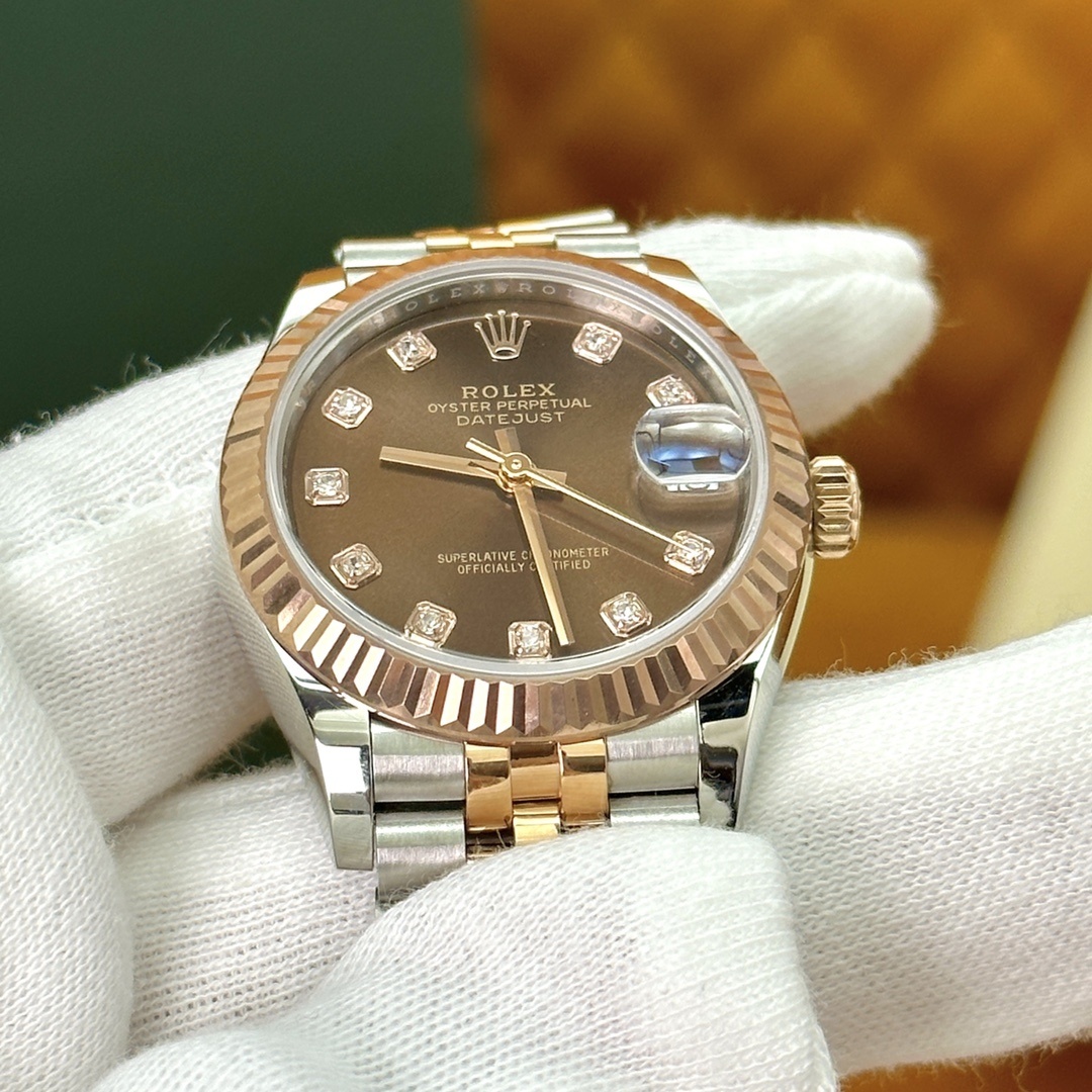 Old watch m278271-0028