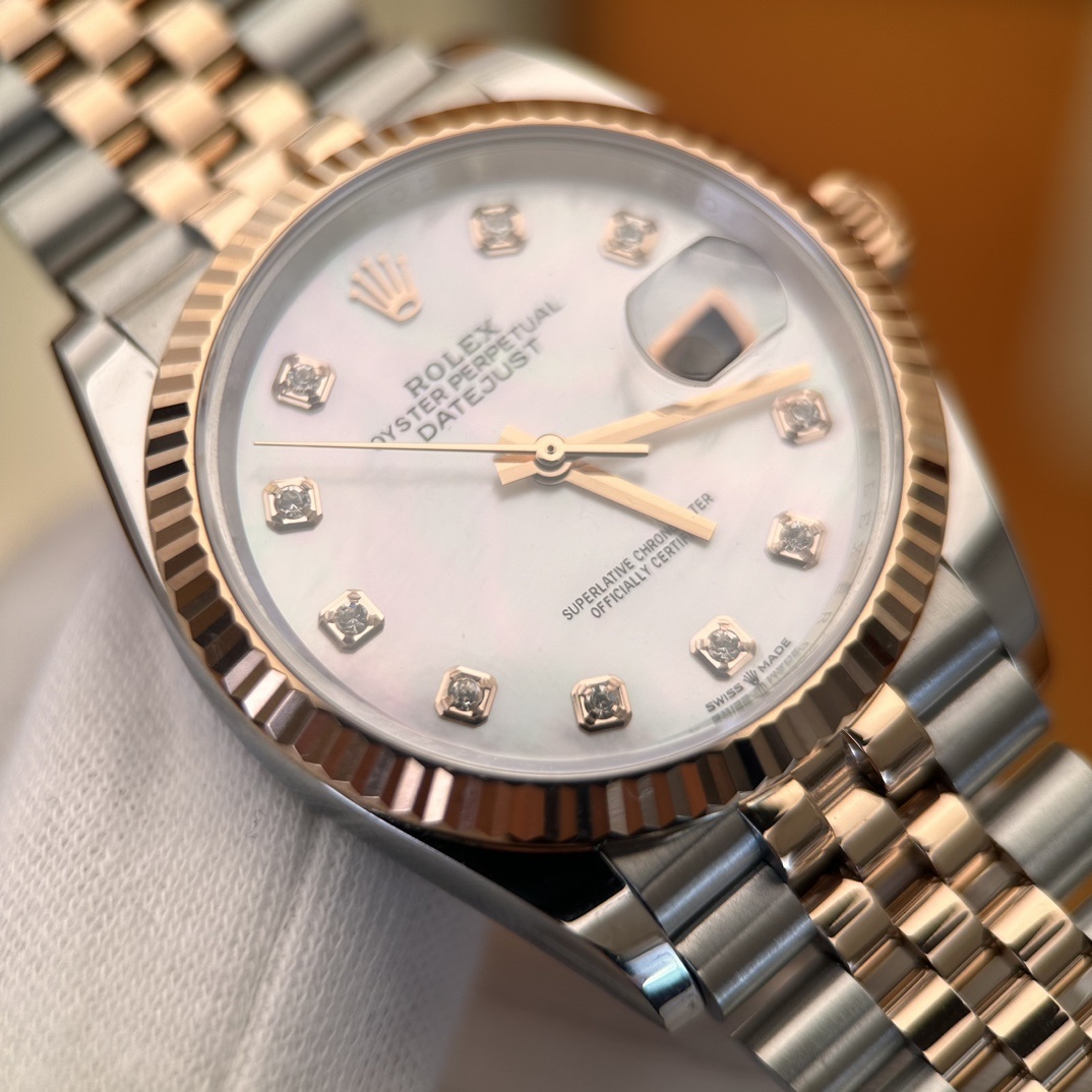 Old watch m126231-0021