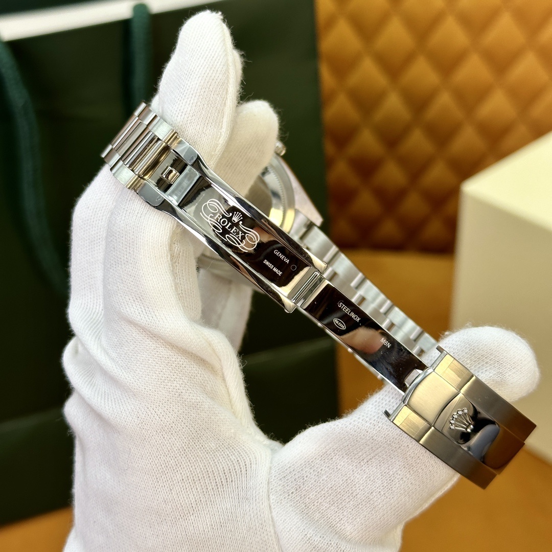 Old watch M278384rbr-0014
