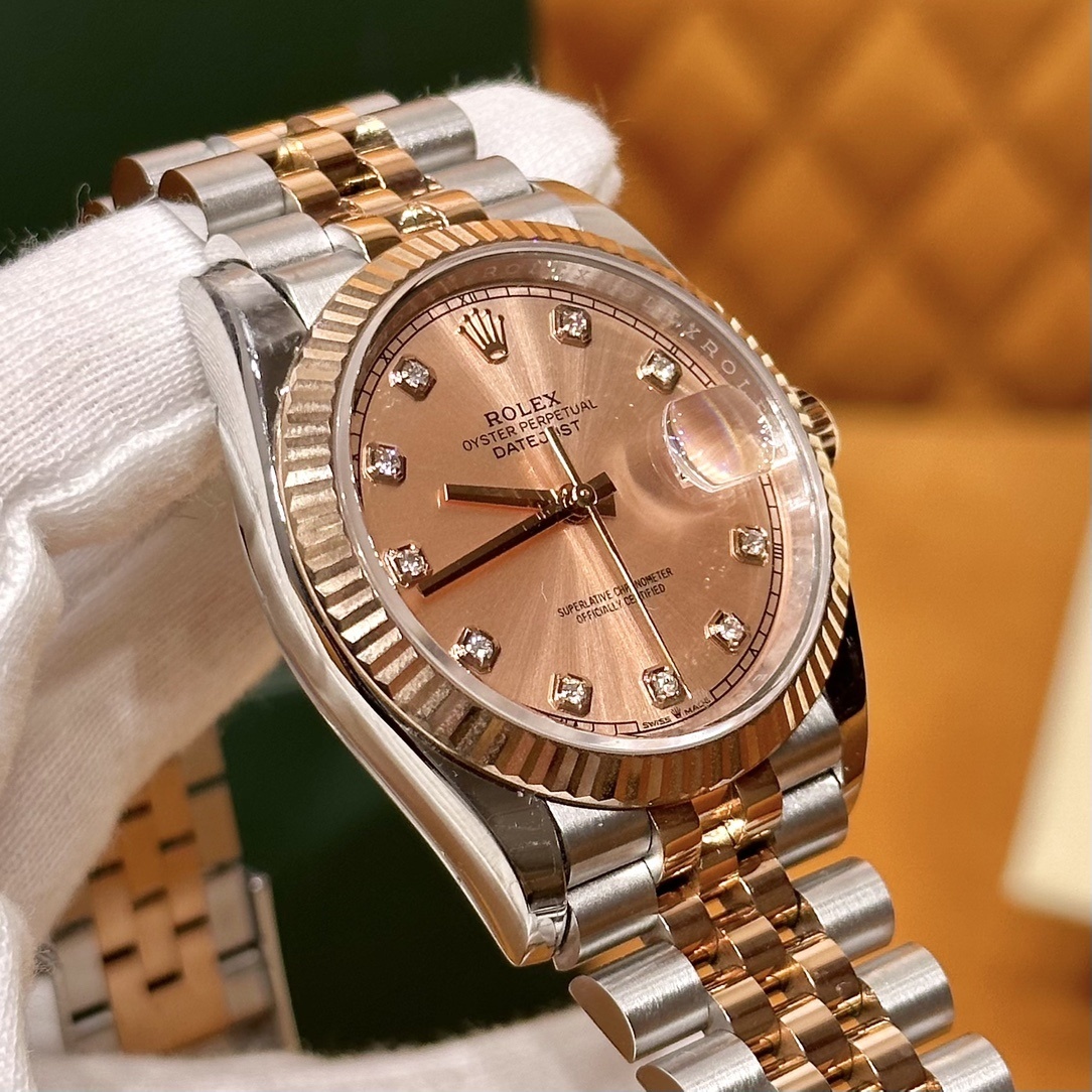 Old watch m126221-001